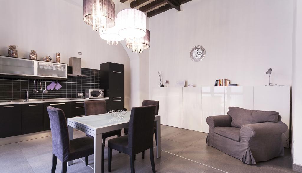 Italianway-Colombo 5 Lägenhet Milano Exteriör bild